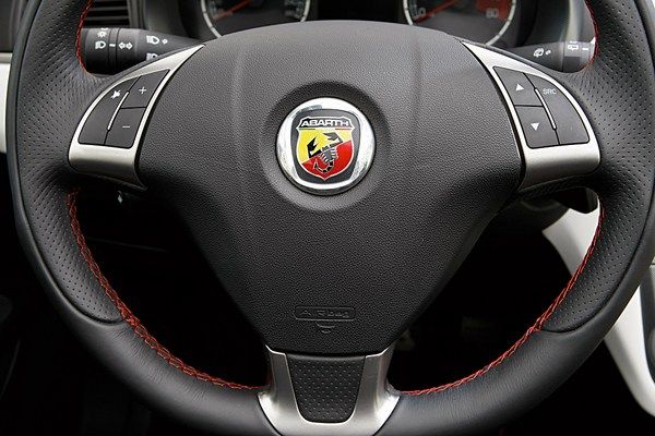 volante em couro